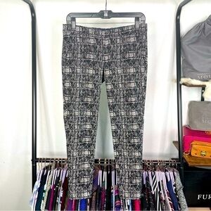 Madame Berwich Black & Ecru Print Cropped Skinny Pants